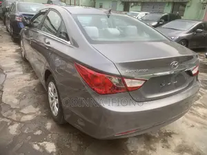 Hyundai Sonata 2011 Gray