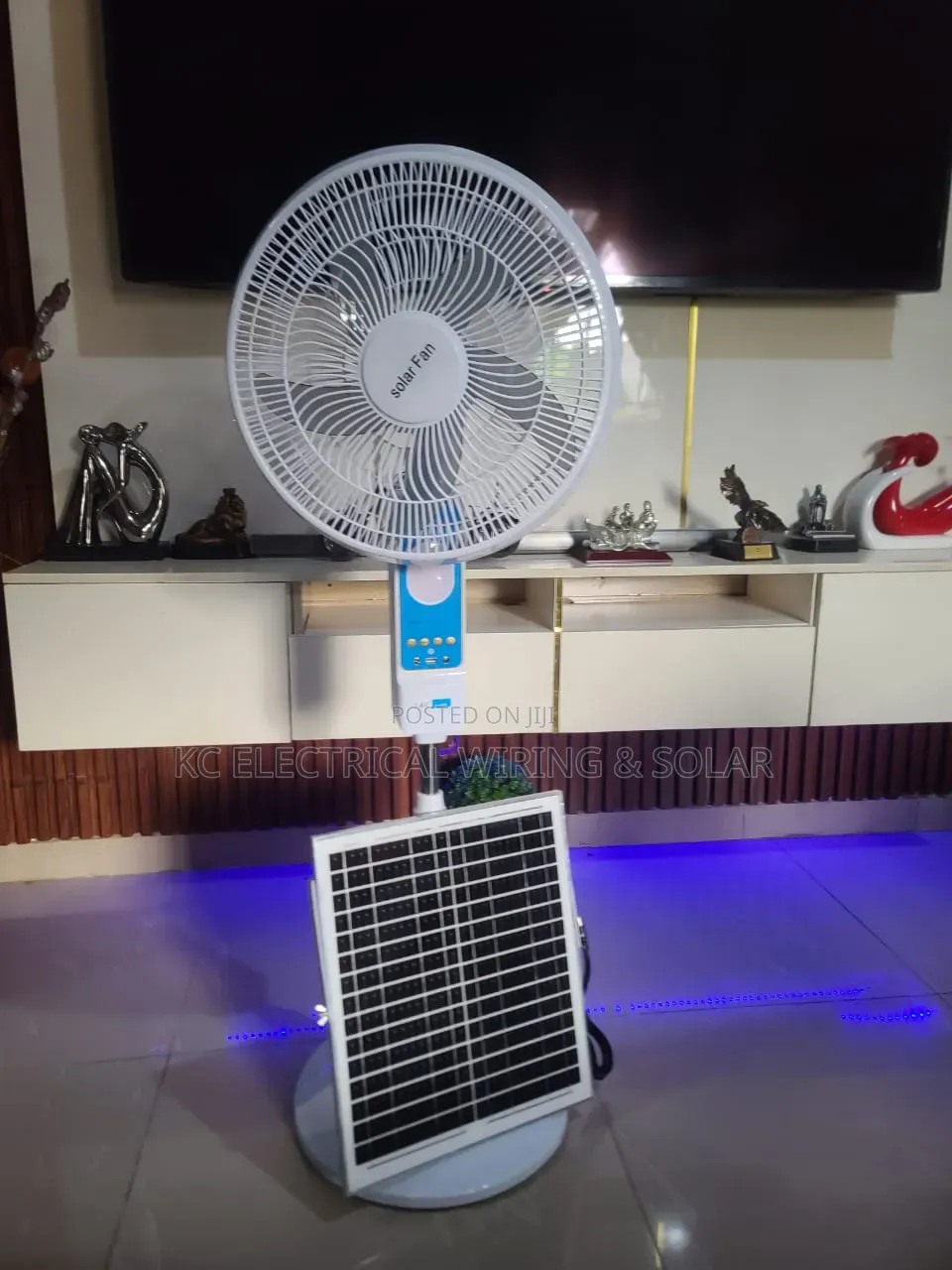 Solar Rechargeable Fan