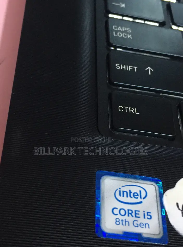 Laptop 8GB Intel Core i5 SSD 128GB