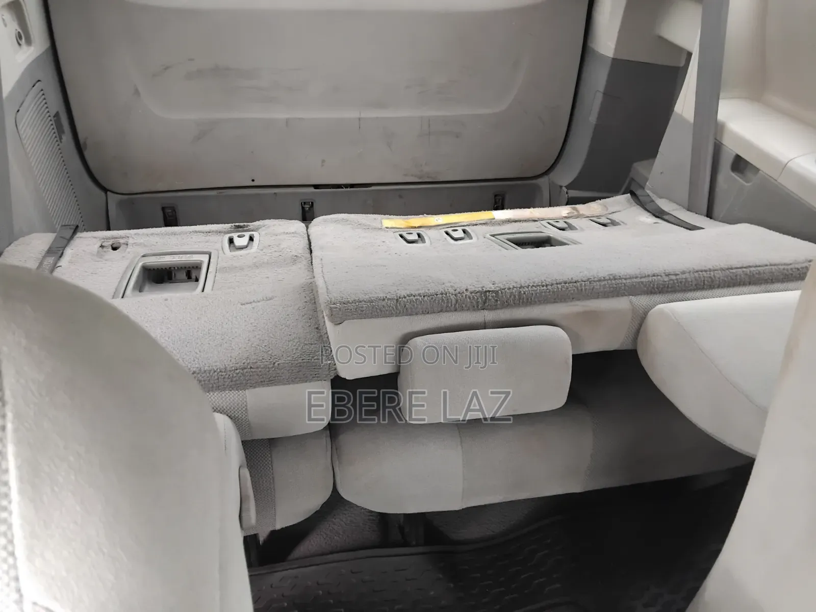 Toyota Sienna 2011 Silver