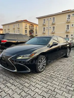 Lexus ES 2020 Black
