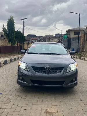 Toyota Corolla 2011 Gray