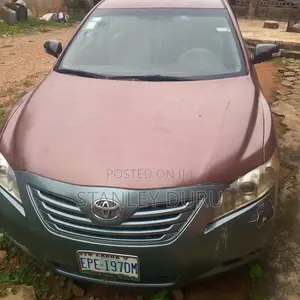 Toyota Camry 2009 Red