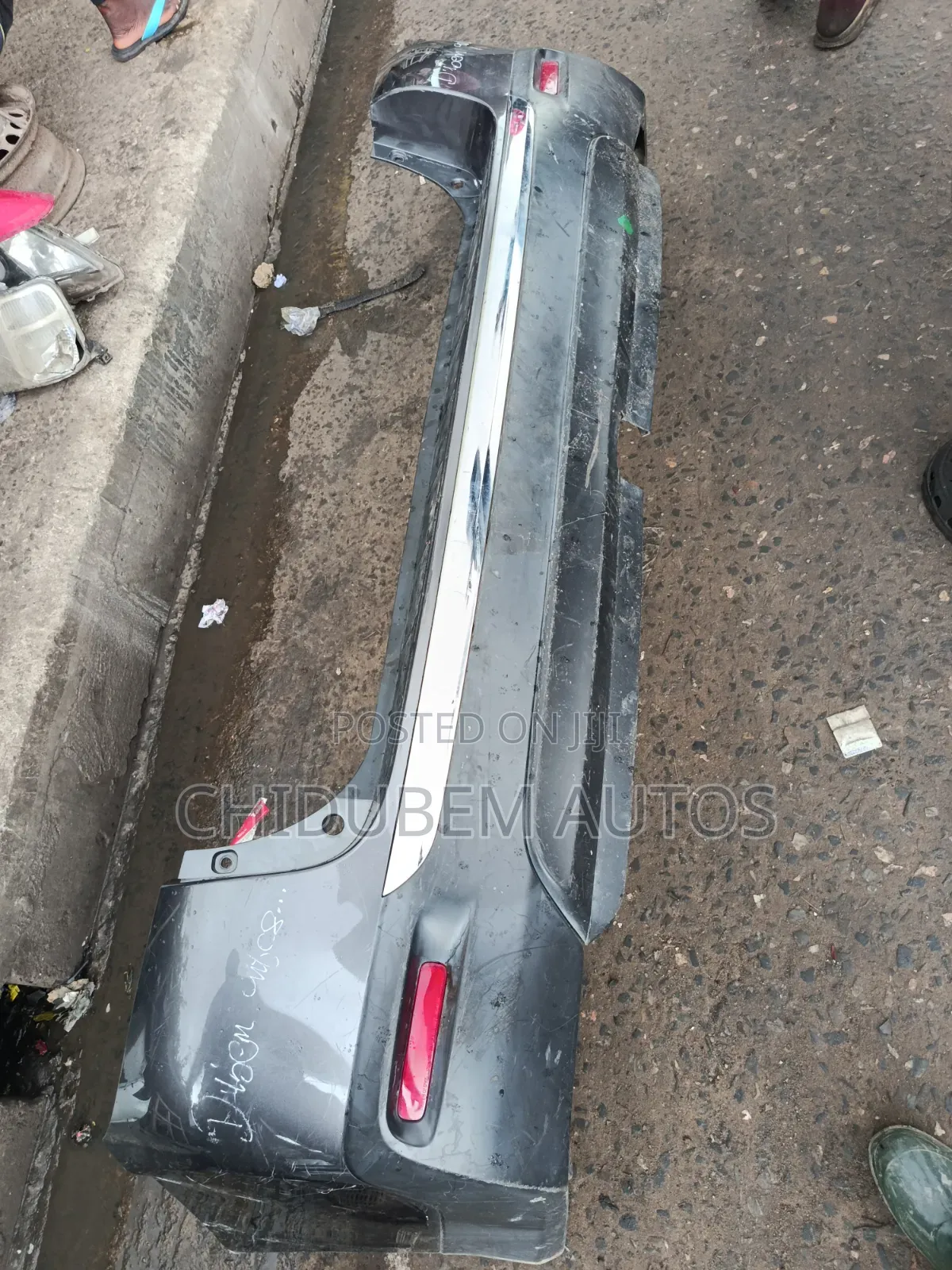 Complete Back Bumper Highlander 2012 Model
