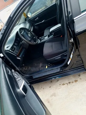 Toyota Camry LE 4dr Sedan (2.5L 4cyl 6A) 2017 Black