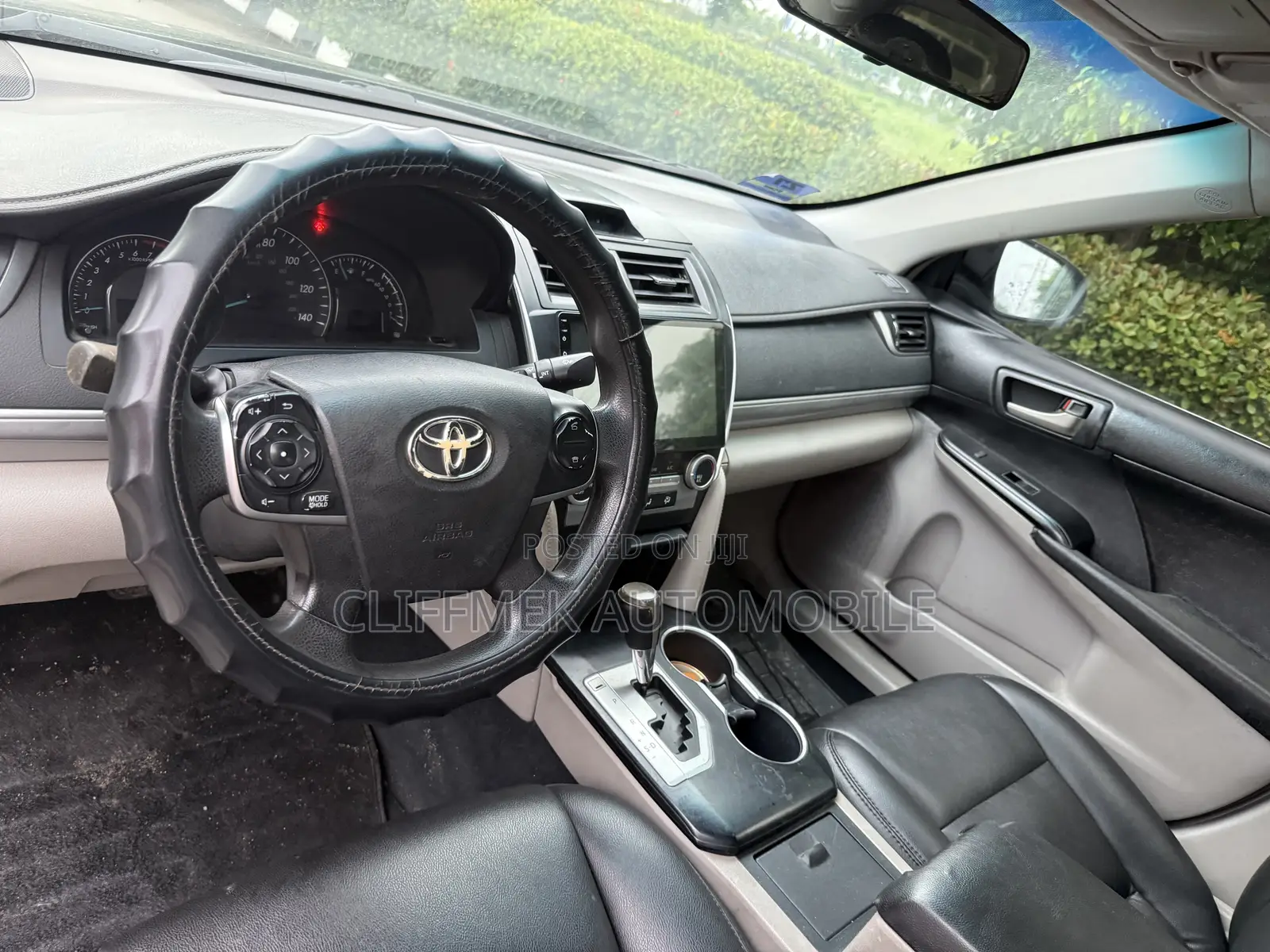 Toyota Camry LE 4dr Sedan (2.5L 4cyl 6A) 2013 Black