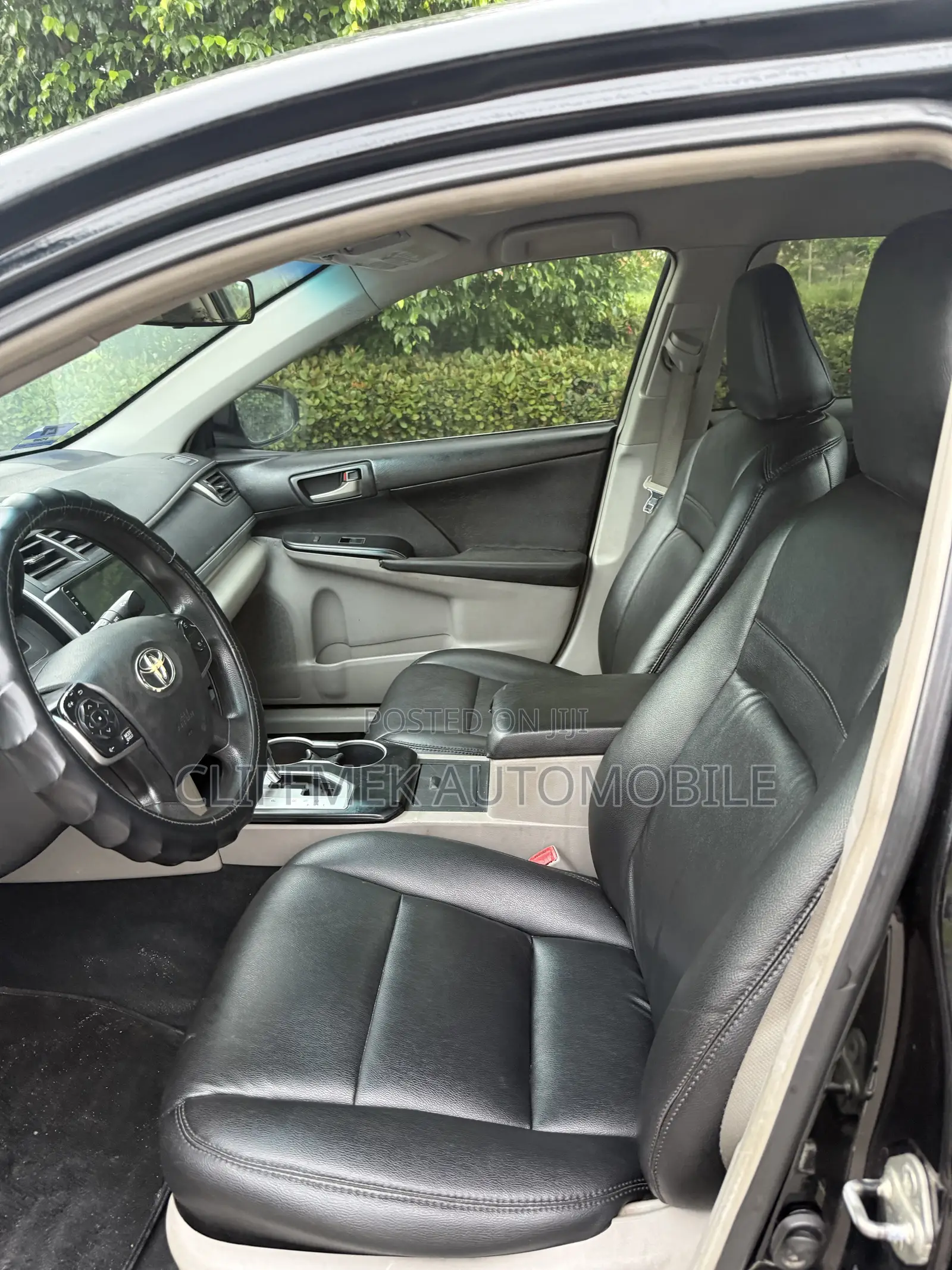 Toyota Camry LE 4dr Sedan (2.5L 4cyl 6A) 2013 Black