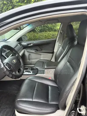 Toyota Camry LE 4dr Sedan (2.5L 4cyl 6A) 2013 Black