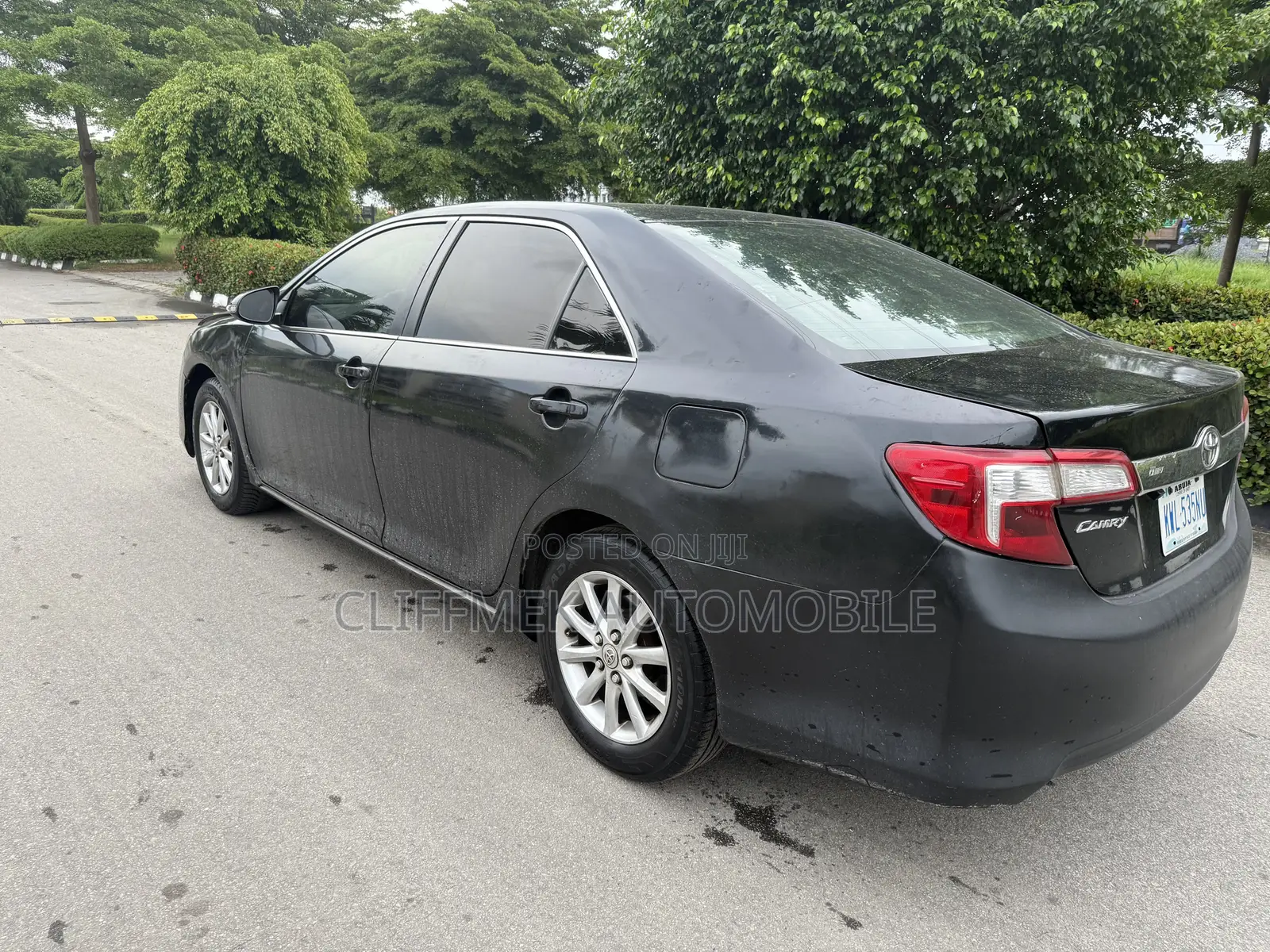 Toyota Camry LE 4dr Sedan (2.5L 4cyl 6A) 2013 Black