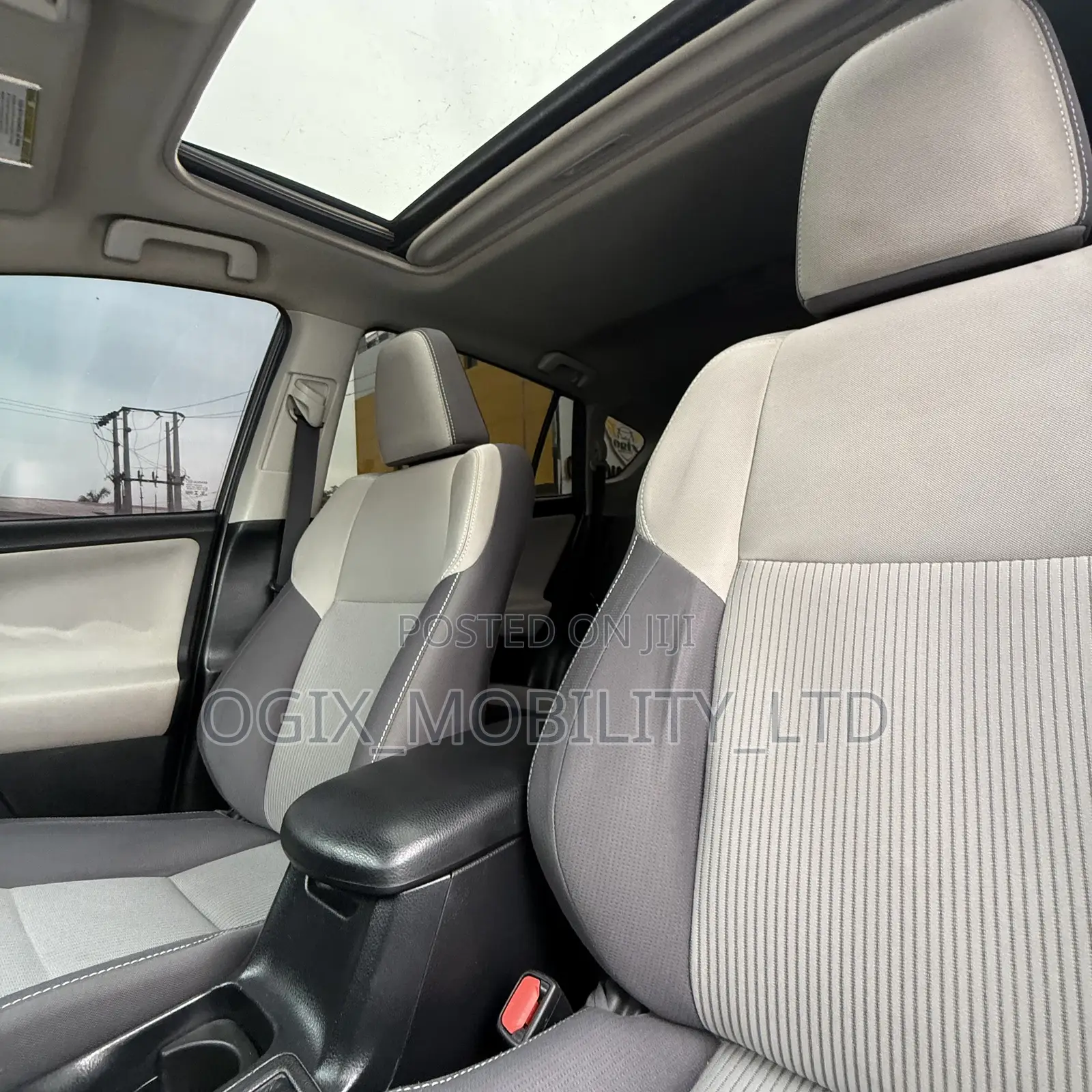 Toyota RAV4 2015 Gray