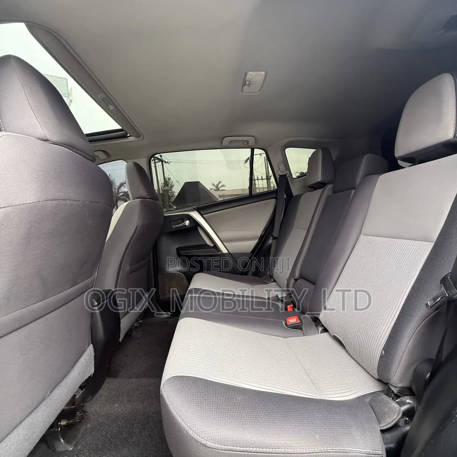 Toyota RAV4 2015 Gray