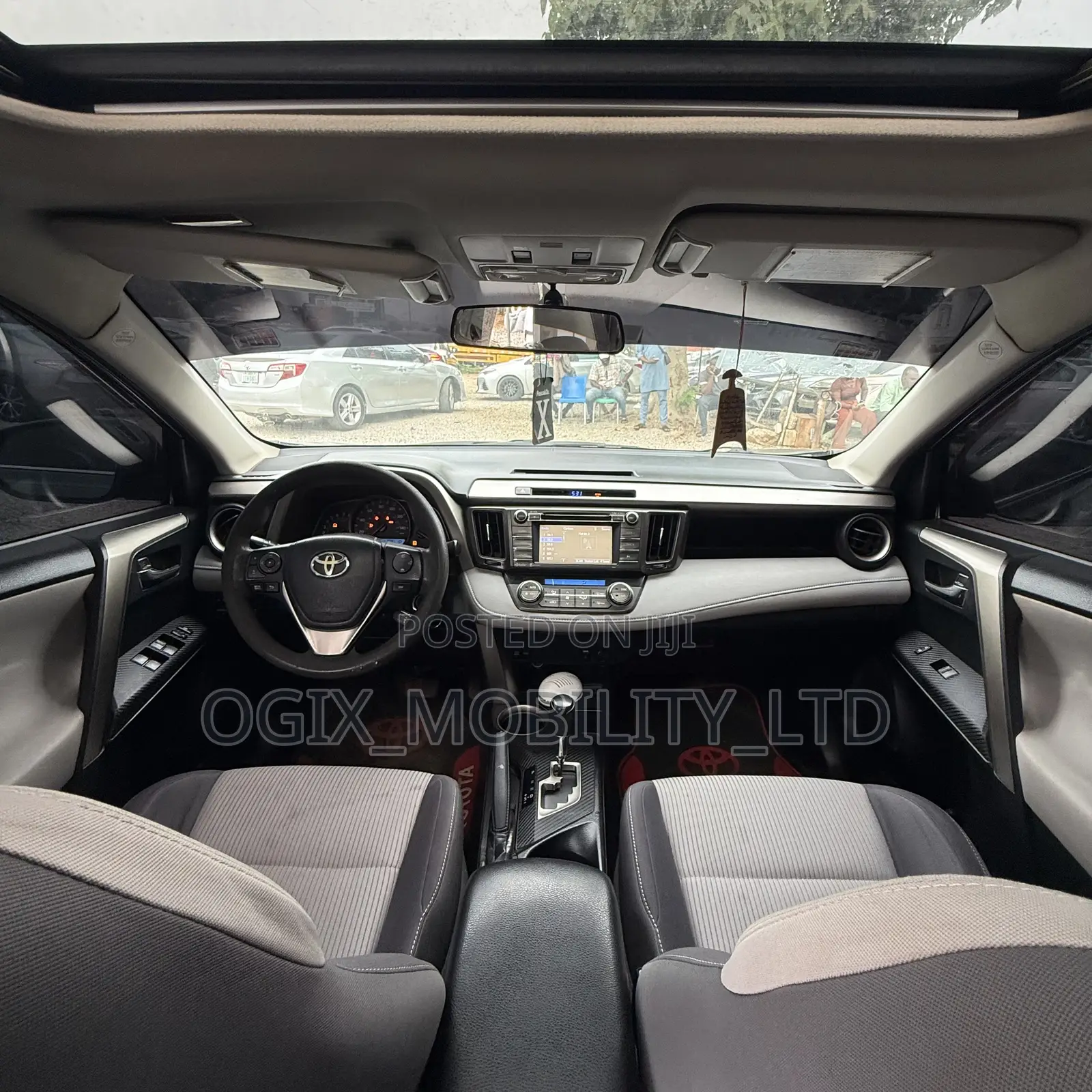 Toyota RAV4 2015 Gray