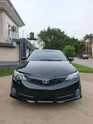 Toyota Camry SE 4dr Sedan (2.5L 4cyl 6A) 2013 Black
