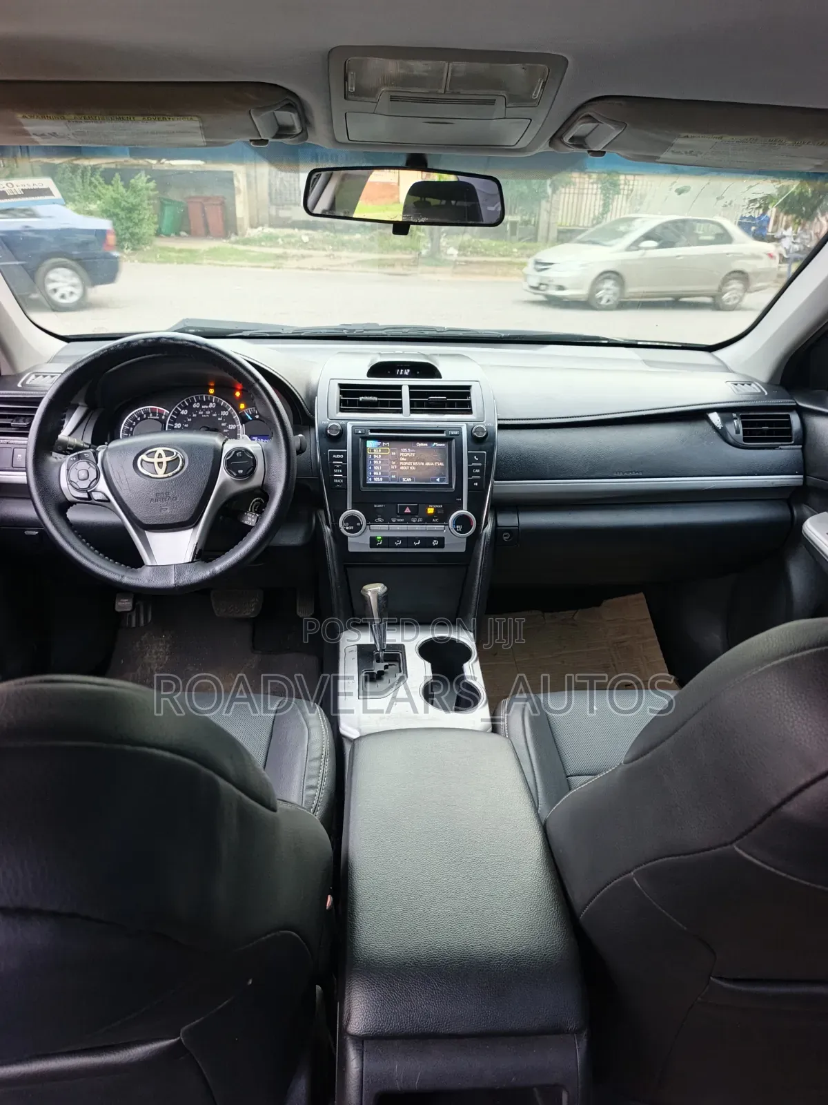 Toyota Camry SE 4dr Sedan (2.5L 4cyl 6A) 2013 Black