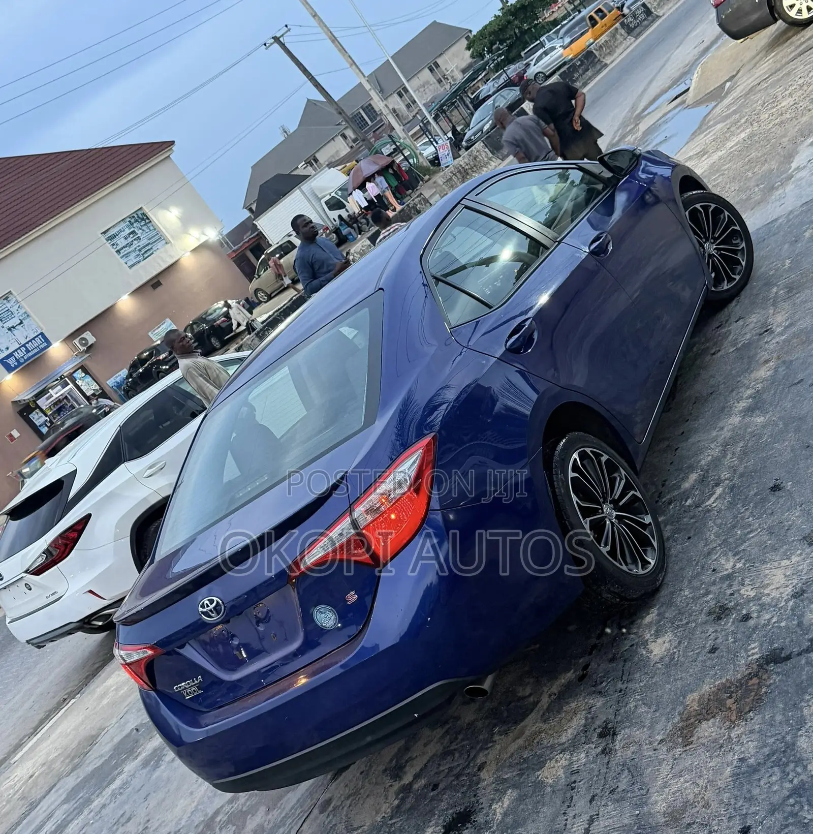 Toyota Corolla 2015 Blue