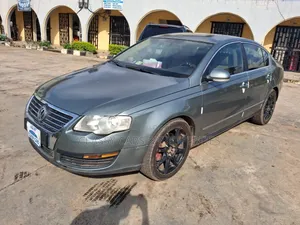 Volkswagen Passat 2.0T 2007 Green