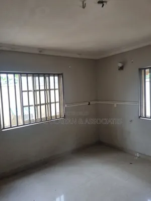 1bdrm Block of Flats in Ajah, Lagos. for rent