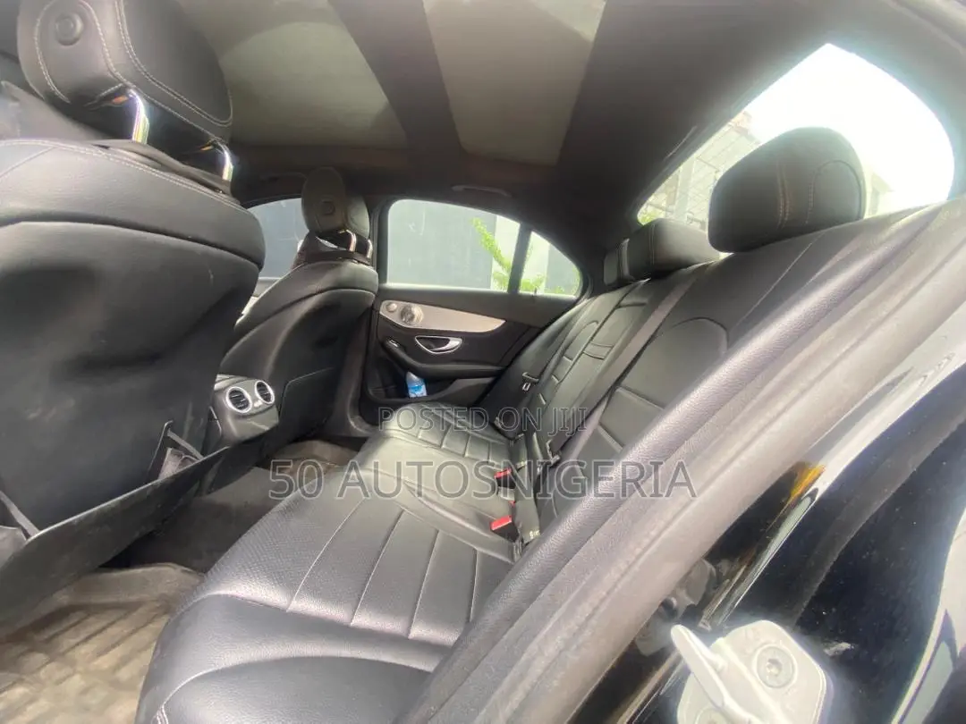 Mercedes-Benz C400 2014 Black