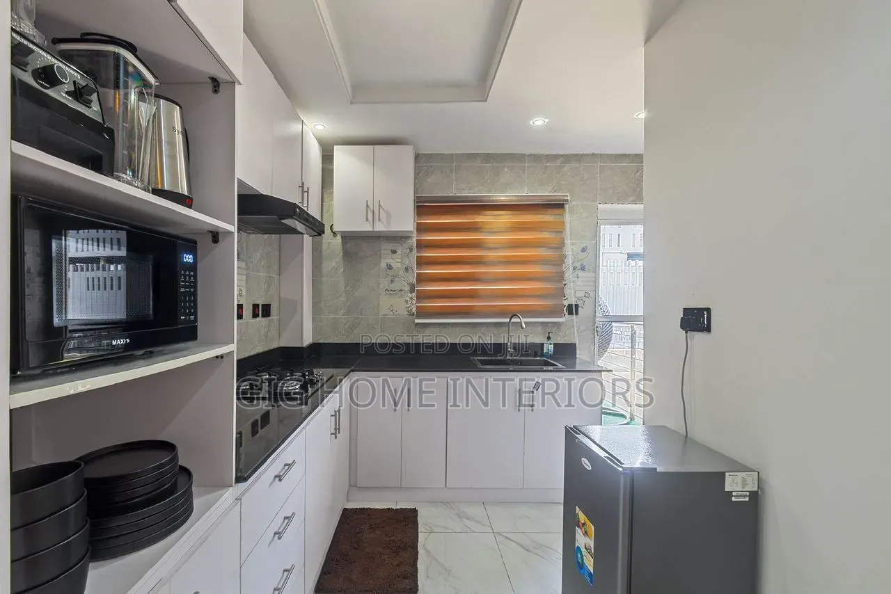 2 BDRM Shortlet Apartment