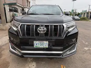Toyota Land Cruiser Prado 2.7 2023 Black