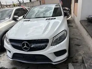 Mercedes-Benz GLE-Class AMG GLE 43 4MATIC 2017 White