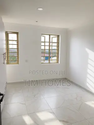 1bdrm Apartment in Chevron for rent