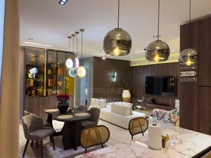 Luxury 2 BDRM Shortlet Apartment