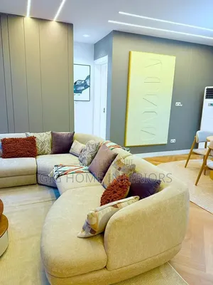 Luxury 2 BDRM Shortlet Apartment