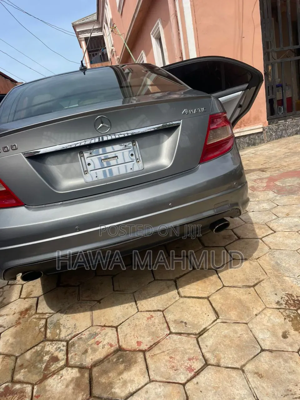 Mercedes-Benz C300 Luxury 4Matic Sedan AWD (3.0L 6cyl 7A) 2010 Gold