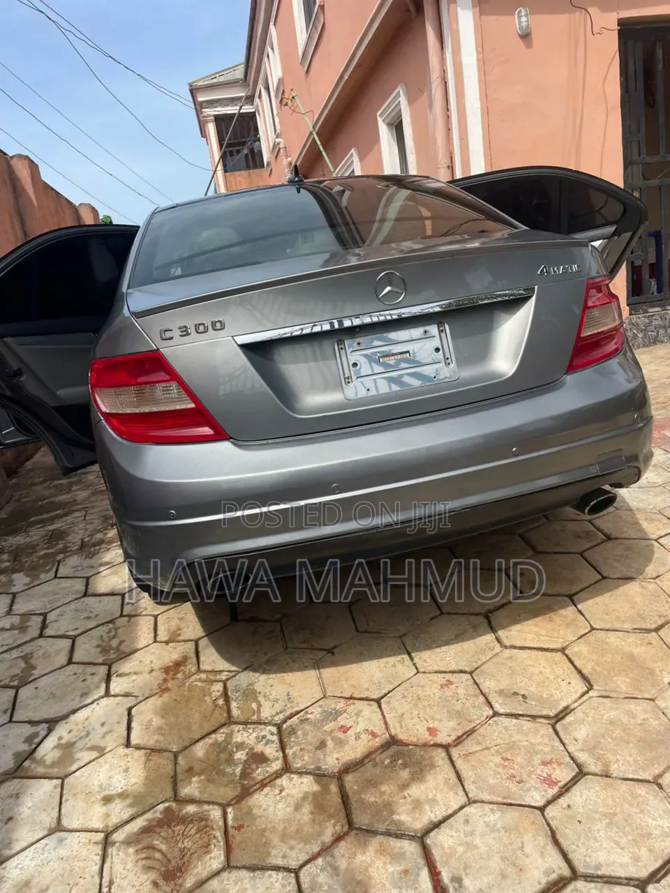 Mercedes-Benz C300 Luxury 4Matic Sedan AWD (3.0L 6cyl 7A) 2010 Gold