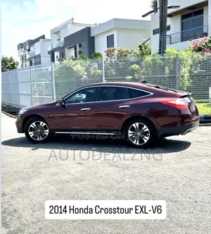 Honda Crosstour 3.5 FWD 2013 Maroon