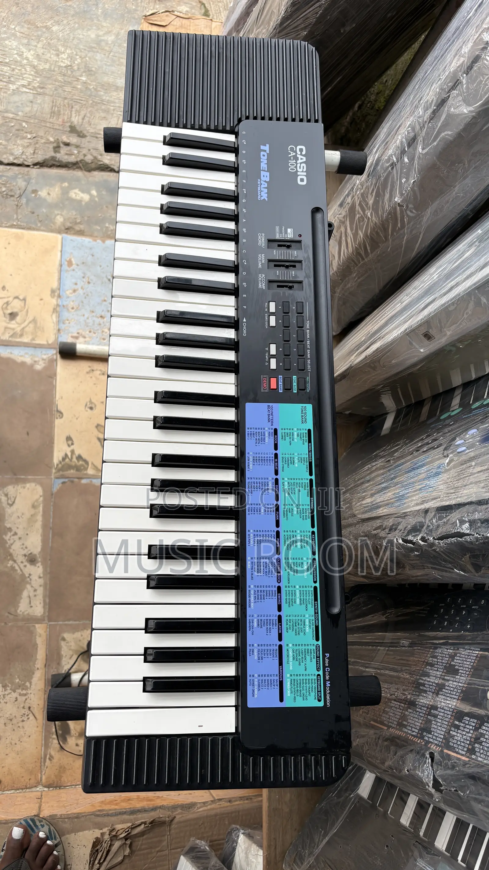 4 Octaves Casio Ca100 Beginner Keyboard