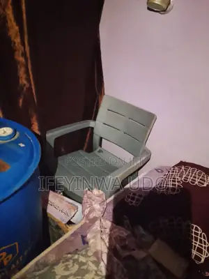 Plastic Chair for Sale