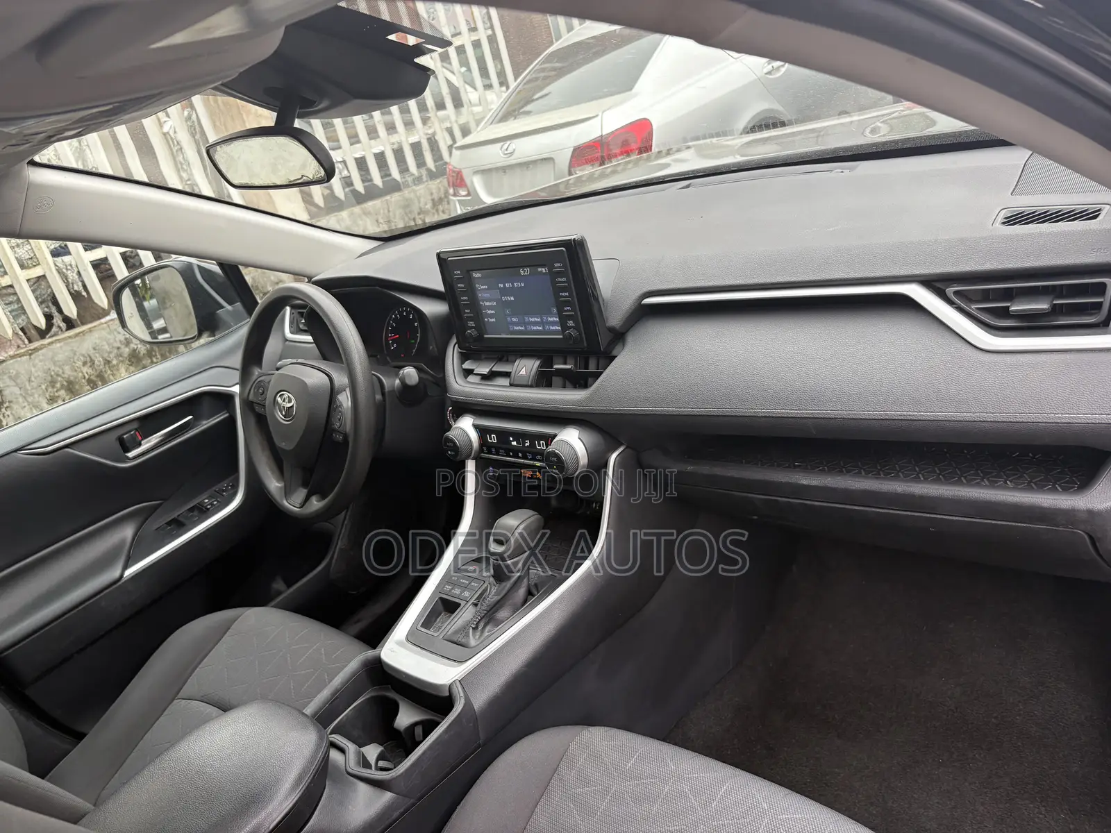 Toyota RAV4 XLE AWD 2019 Black