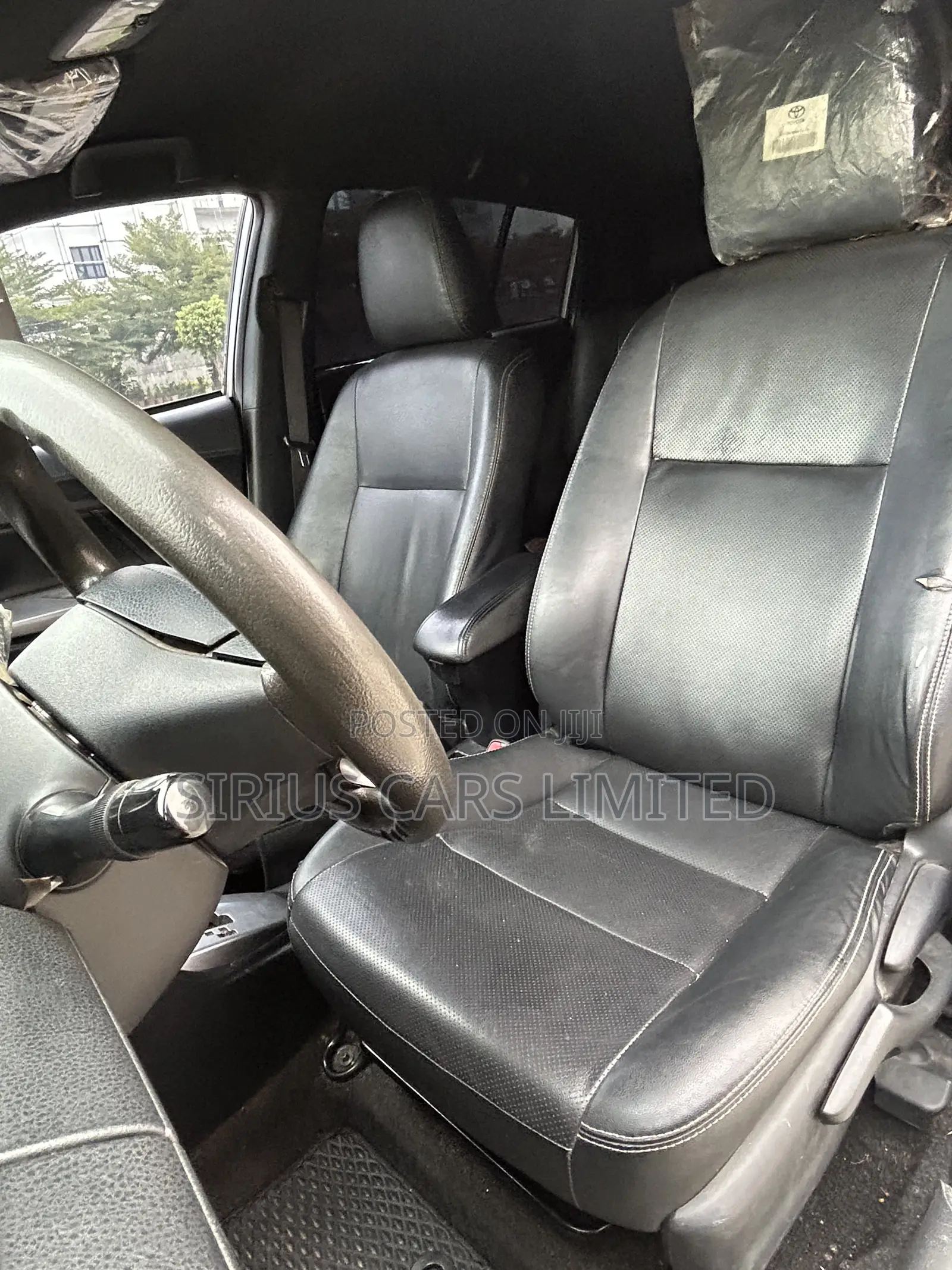 Toyota Yaris LE Hatchback 5dr 2016 Silver