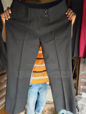 The Everywhere Black Trouser - Boardroom to Dinner, No Iron