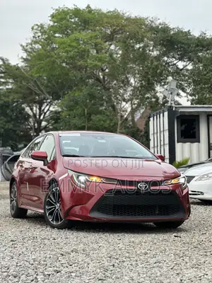 Toyota Corolla LE 2020 Red