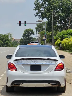 Mercedes-Benz C400 4Matic AWD Sedan (3.0L V6 7A) 2015 White
