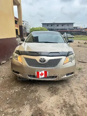Toyota Camry LE V6 4dr Sedan (3.5L 6cyl 6AM) 2008 Gold