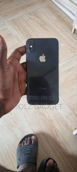 Apple iPhone X 64 GB Black