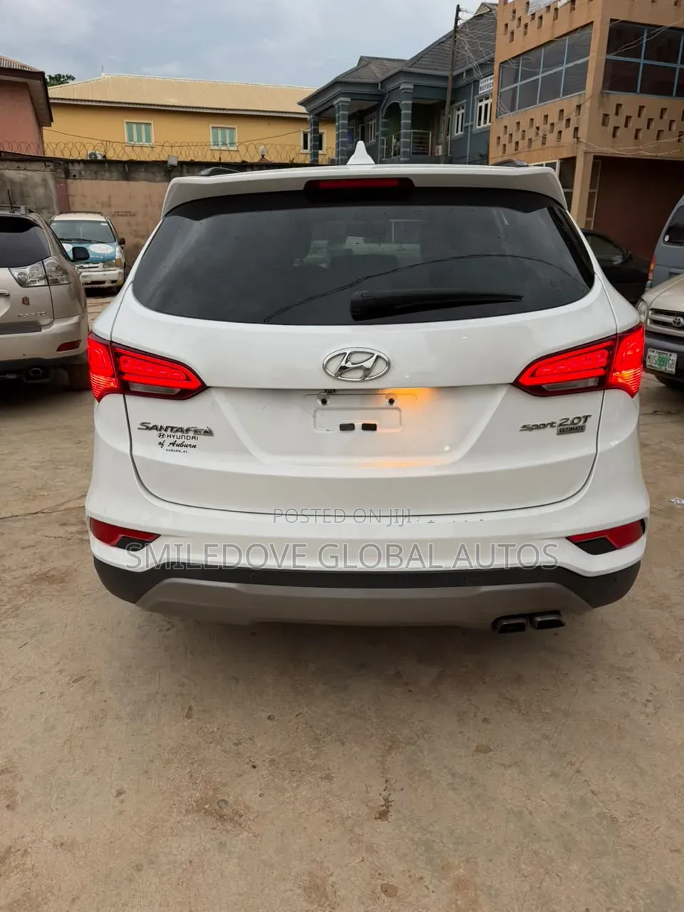 Hyundai Santa Fe 2017 White