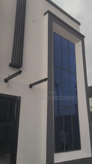 5bdrm Duplex in Peace Estate, Iyana Ipaja for sale