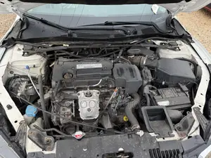Honda Accord Sport 4dr Sedan FWD (2.4L 4cyl 2A) 2013 White