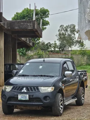 Mitsubishi L200 Double Cab 2.5 180hp 4WD 2008 Black