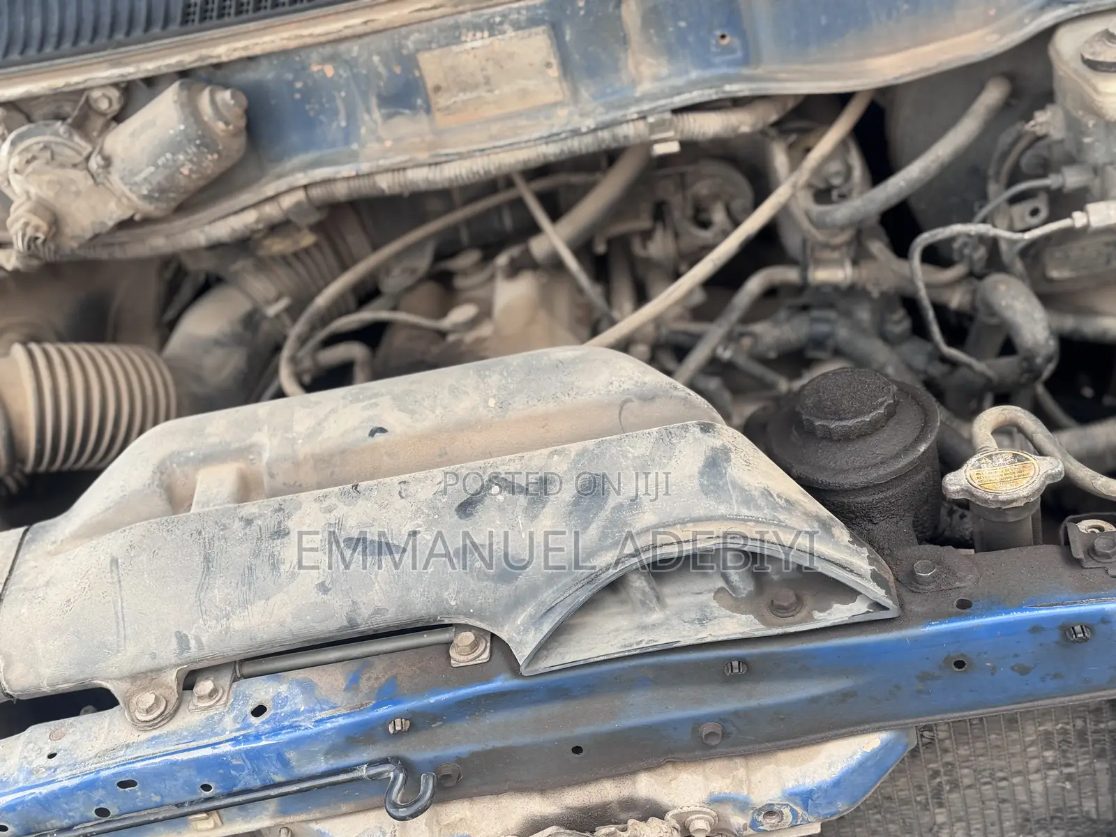 Toyota HiAce 2005 Blue