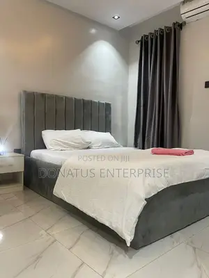Classy Elegant Shortlet Apartment