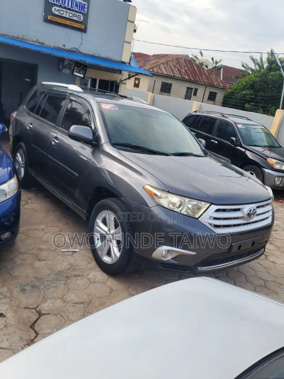 Toyota Highlander 2011 Gray