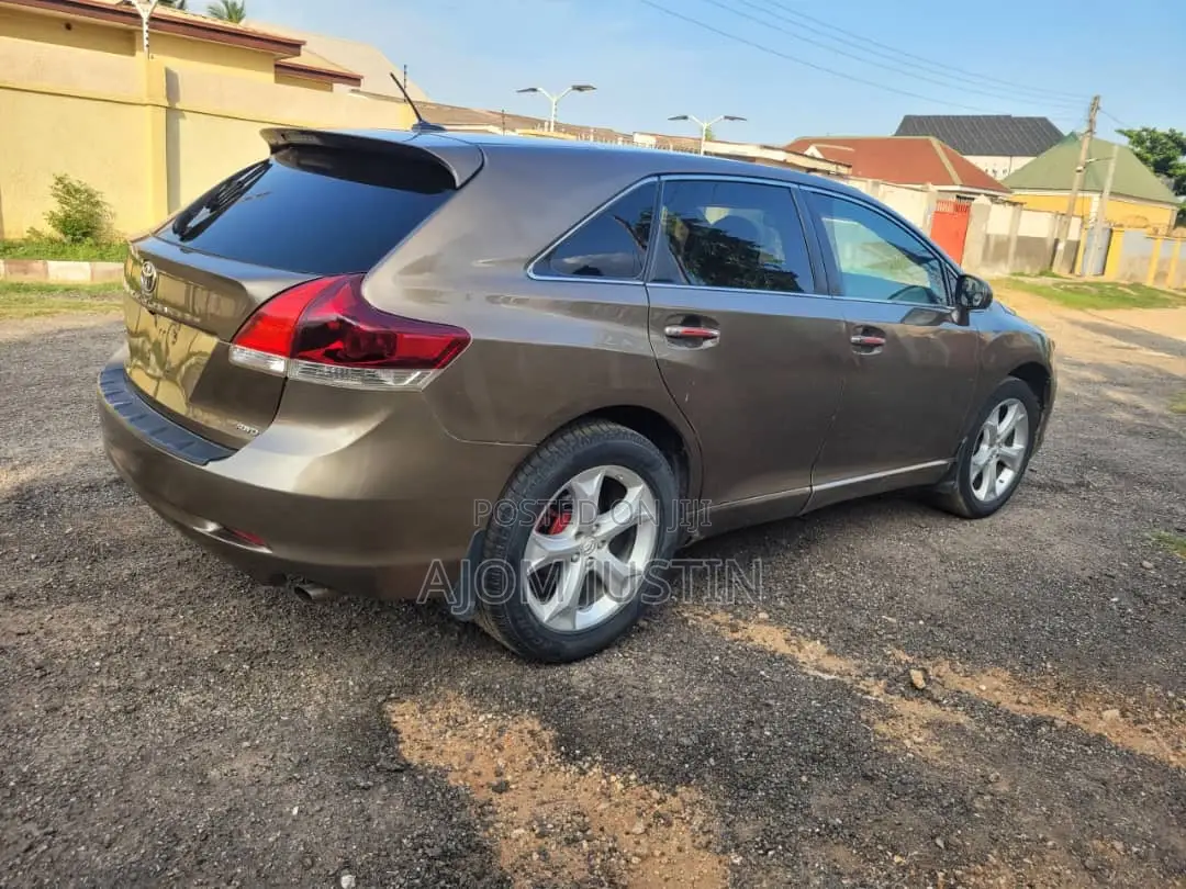 Toyota Venza 2010