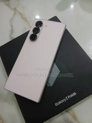 Samsung Galaxy Z Fold6 256 GB Gold