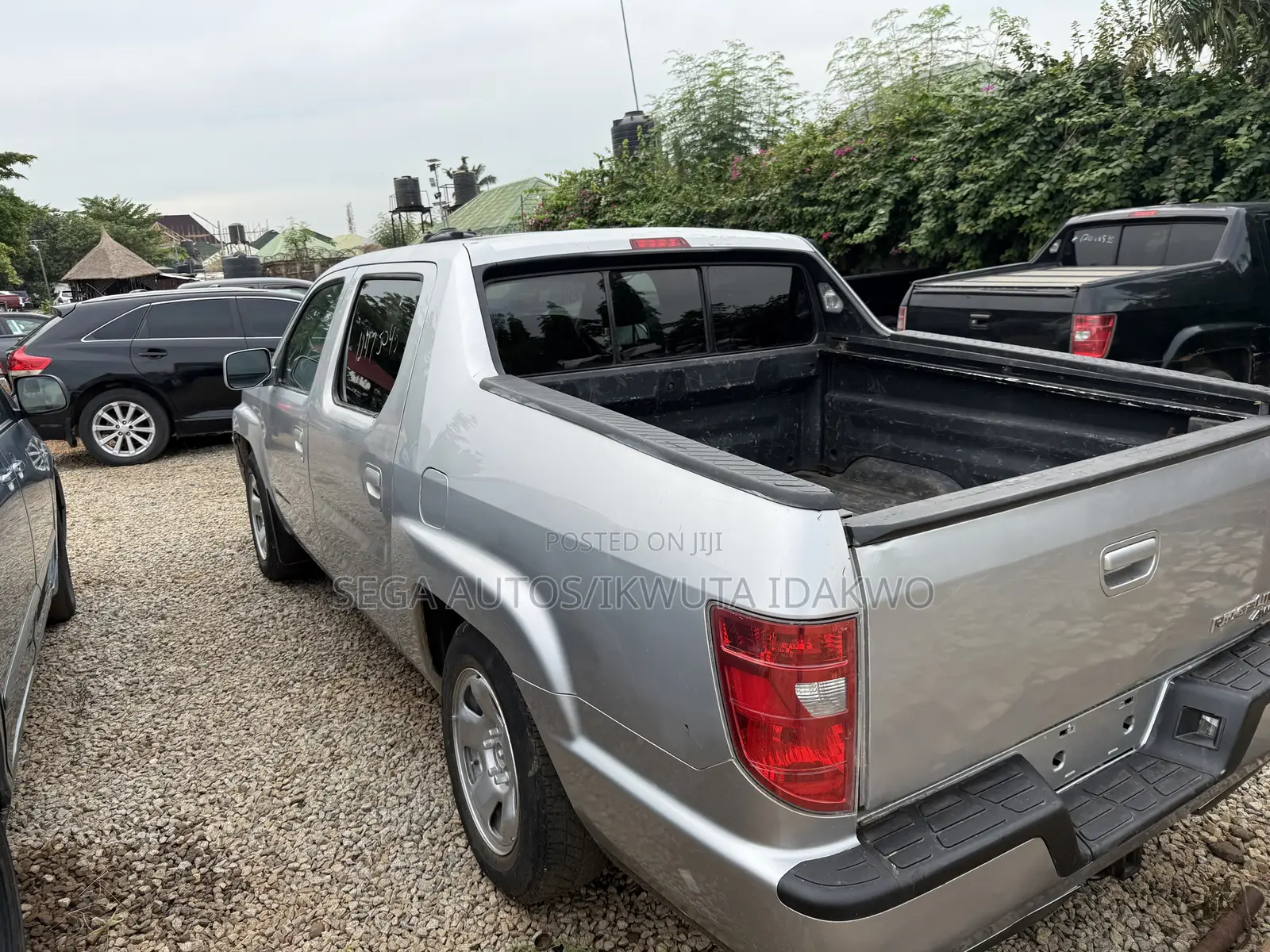 Honda Ridgeline RT 2011 Silver